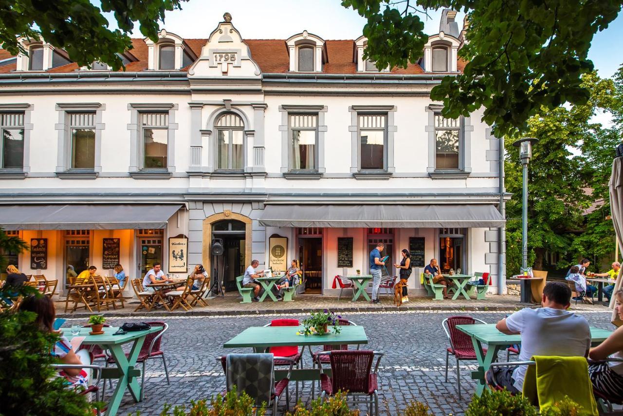 Kedves Vendeghaz Bed and Breakfast Balatonfüred Εξωτερικό φωτογραφία