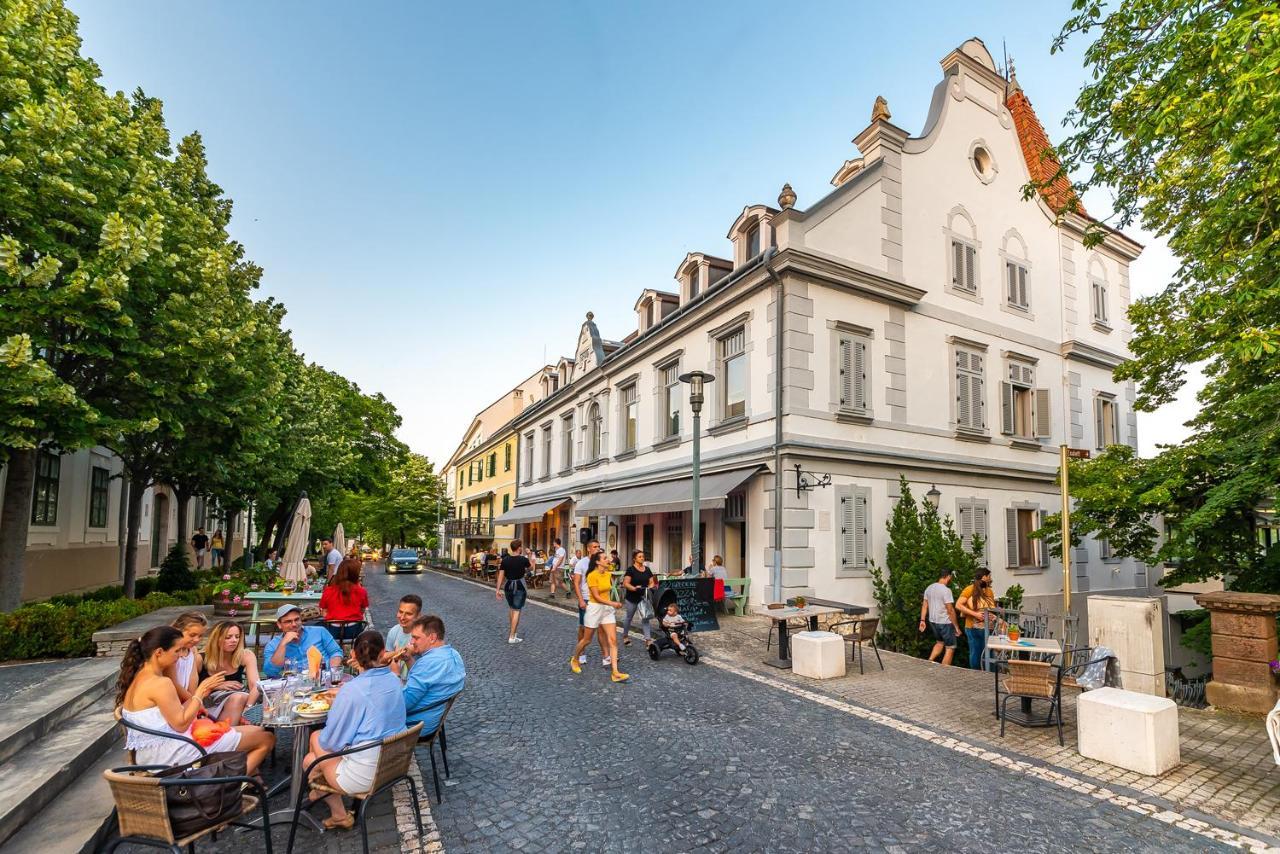 Kedves Vendeghaz Bed and Breakfast Balatonfüred Εξωτερικό φωτογραφία